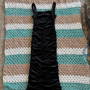 Black Faux Velvet Long Maxi Formal Fitted Rouched Dress Womans sz Large 8 / 10